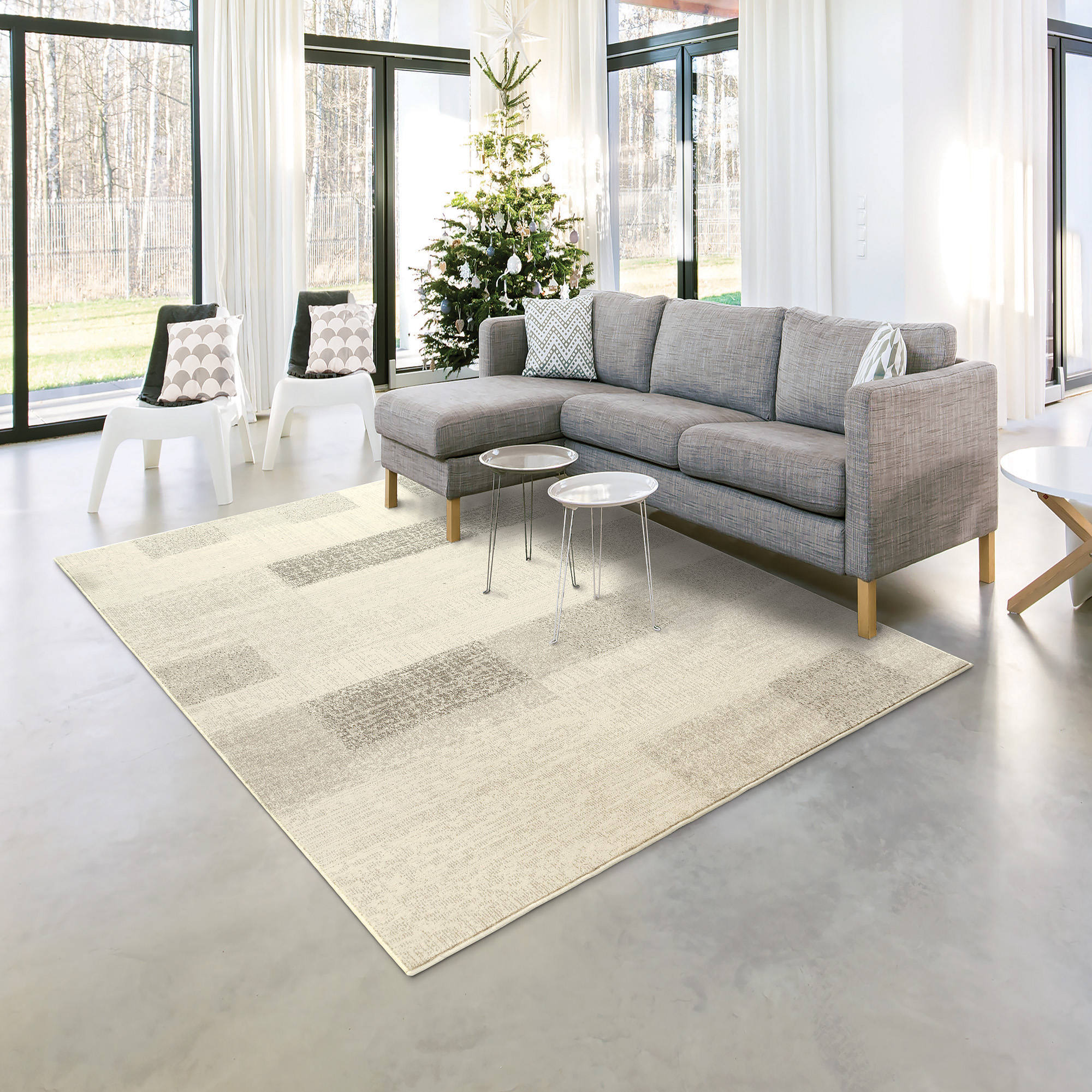 Shot,Of,A,Spacious,Modern,Flat